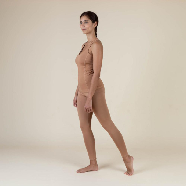 Yamadhi jóga top string toffee