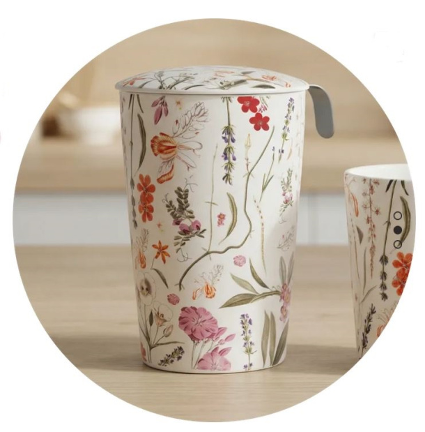 Porcelánový hrnek Teaeve Mira